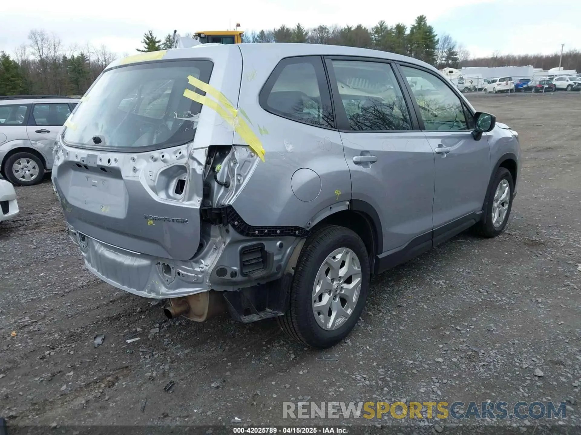 4 fotografías del automóvil dañado JF2SKADC7LH539526 SUBARU FORESTER 2020