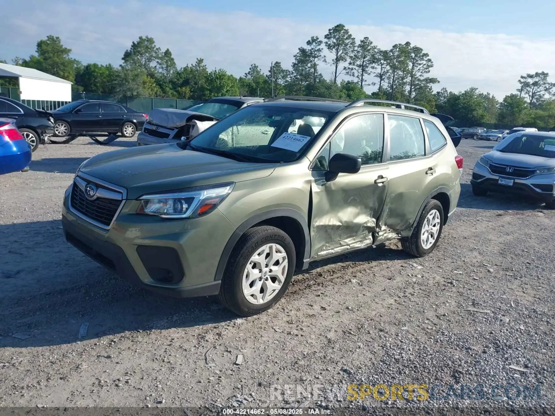 2 fotografías del automóvil dañado JF2SKADC9LH442053 SUBARU FORESTER 2020