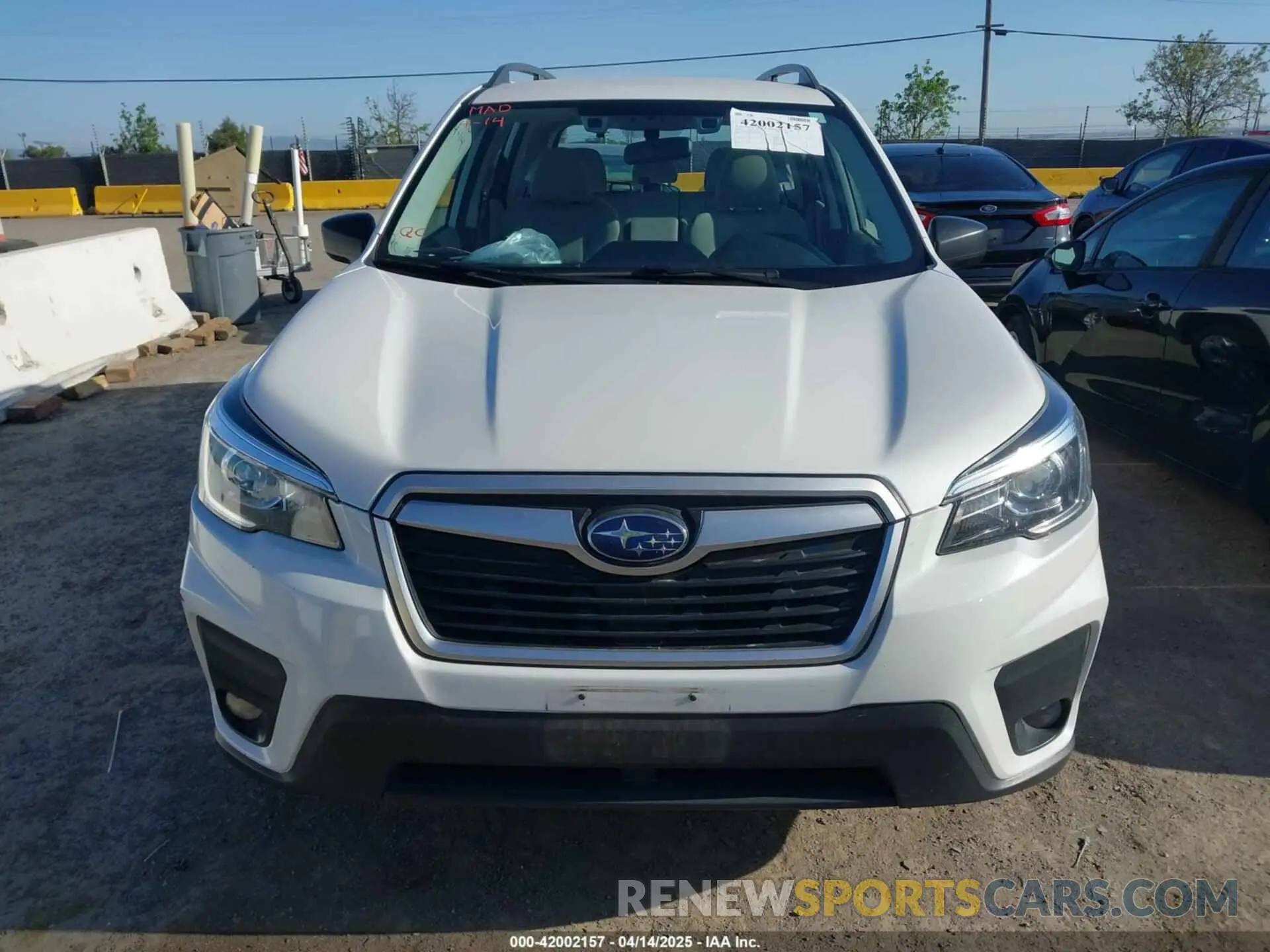 12 fotografías del automóvil dañado JF2SKADCXLH526608 SUBARU FORESTER 2020