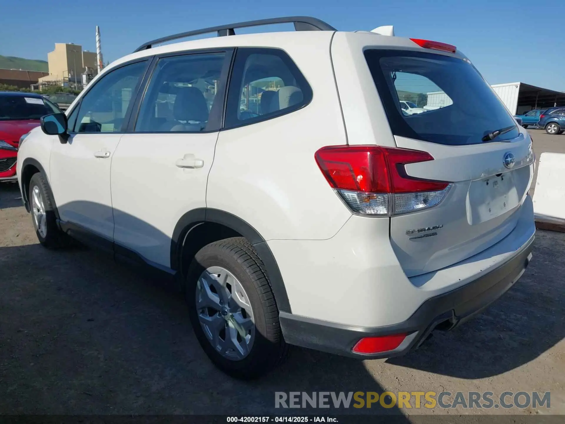 3 fotografías del automóvil dañado JF2SKADCXLH526608 SUBARU FORESTER 2020