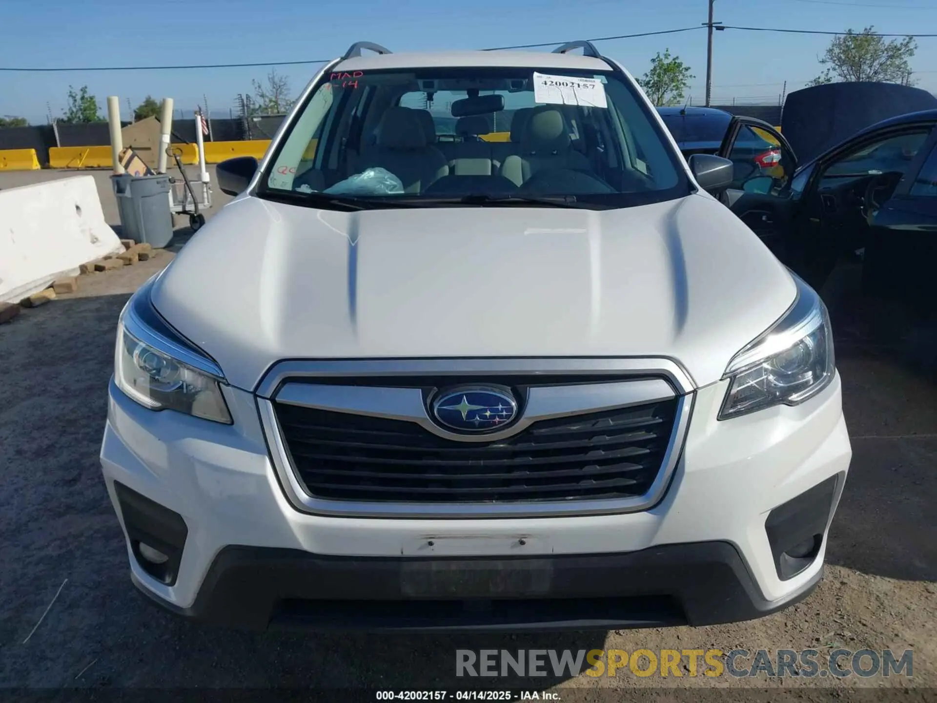 6 fotografías del automóvil dañado JF2SKADCXLH526608 SUBARU FORESTER 2020
