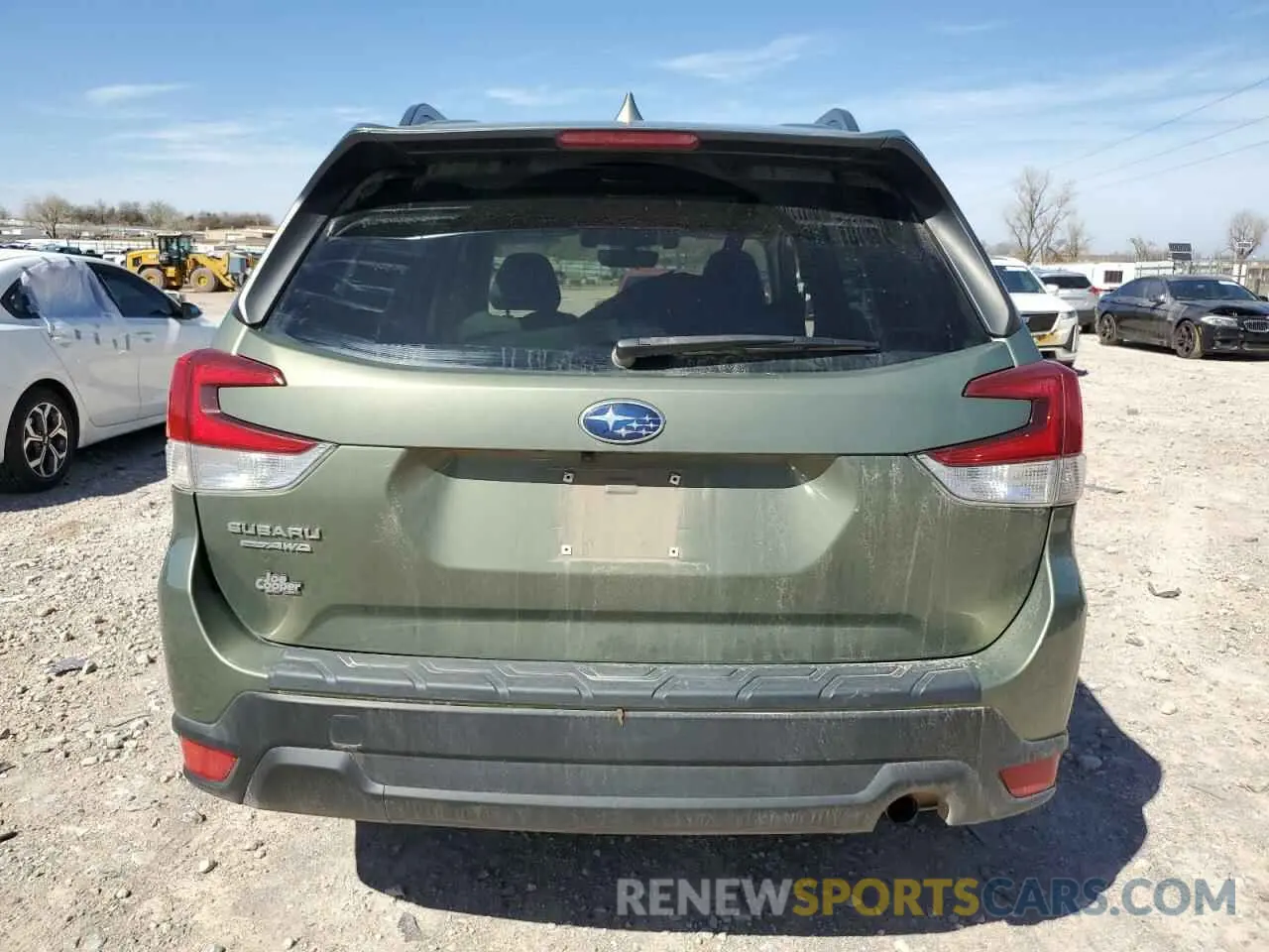 6 fotografías del automóvil dañado JF2SKAGC0LH467953 SUBARU FORESTER 2020