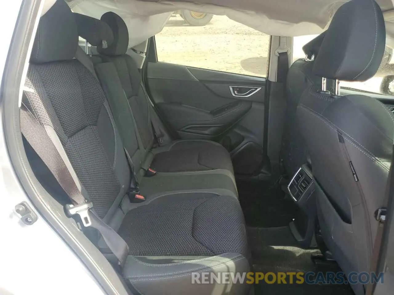 11 fotografías del automóvil dañado JF2SKAGC1LH432869 SUBARU FORESTER 2020