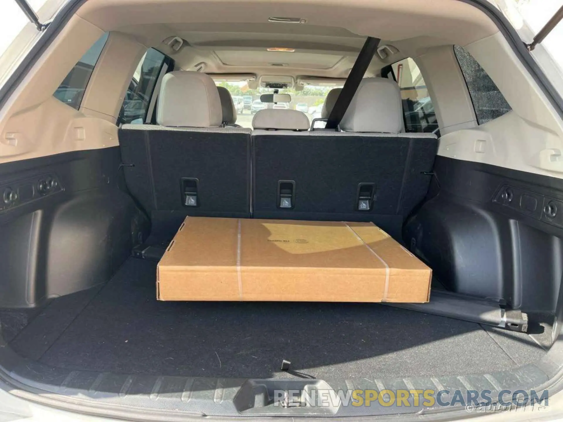 4 fotografías del automóvil dañado JF2SKAGC2LH450099 SUBARU FORESTER 2020