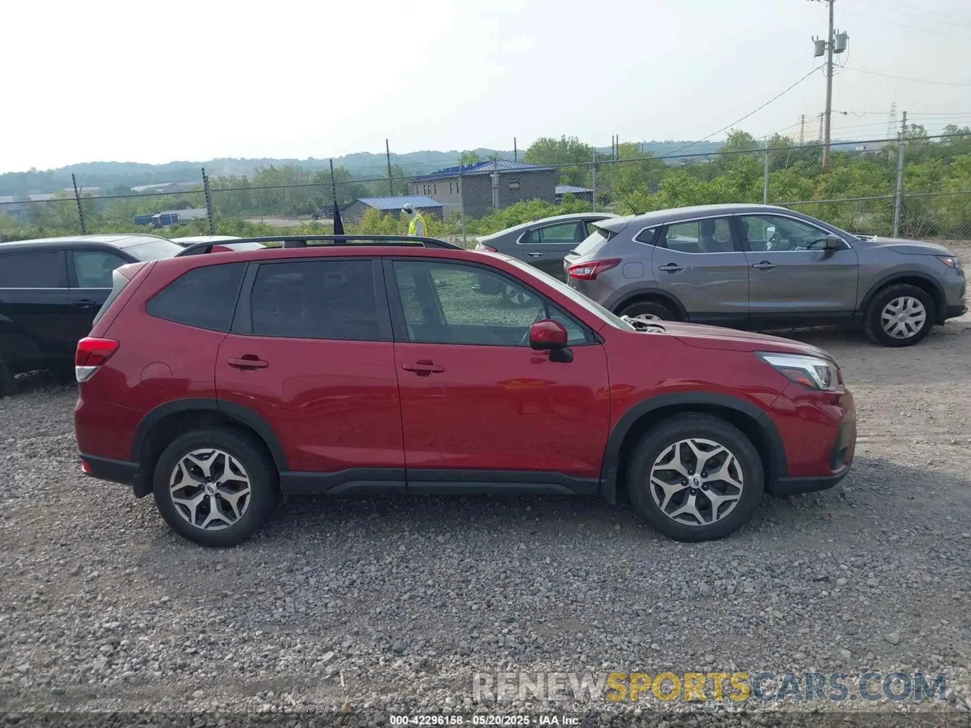 13 fotografías del automóvil dañado JF2SKAGC3LH411974 SUBARU FORESTER 2020