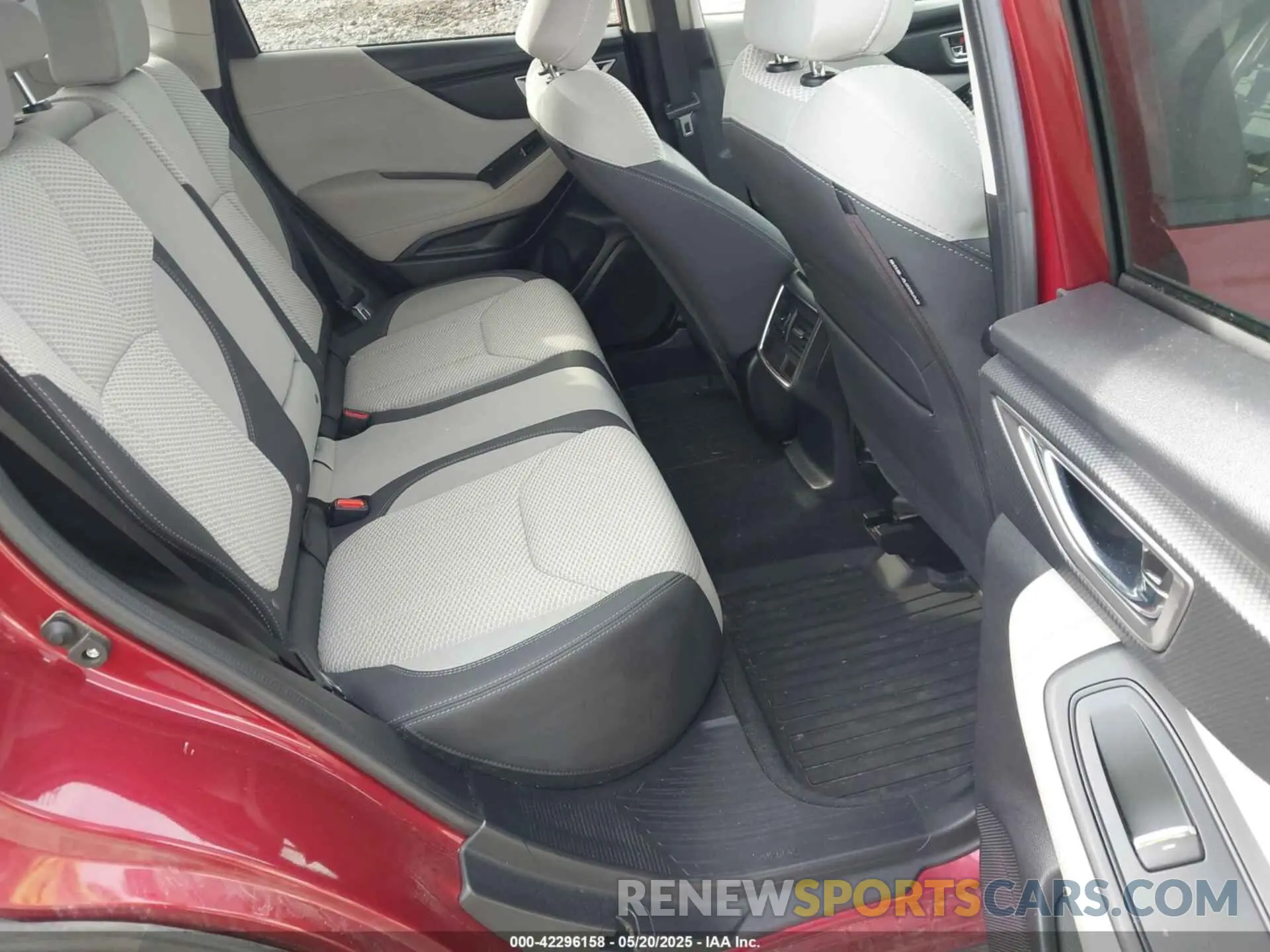 8 fotografías del automóvil dañado JF2SKAGC3LH411974 SUBARU FORESTER 2020