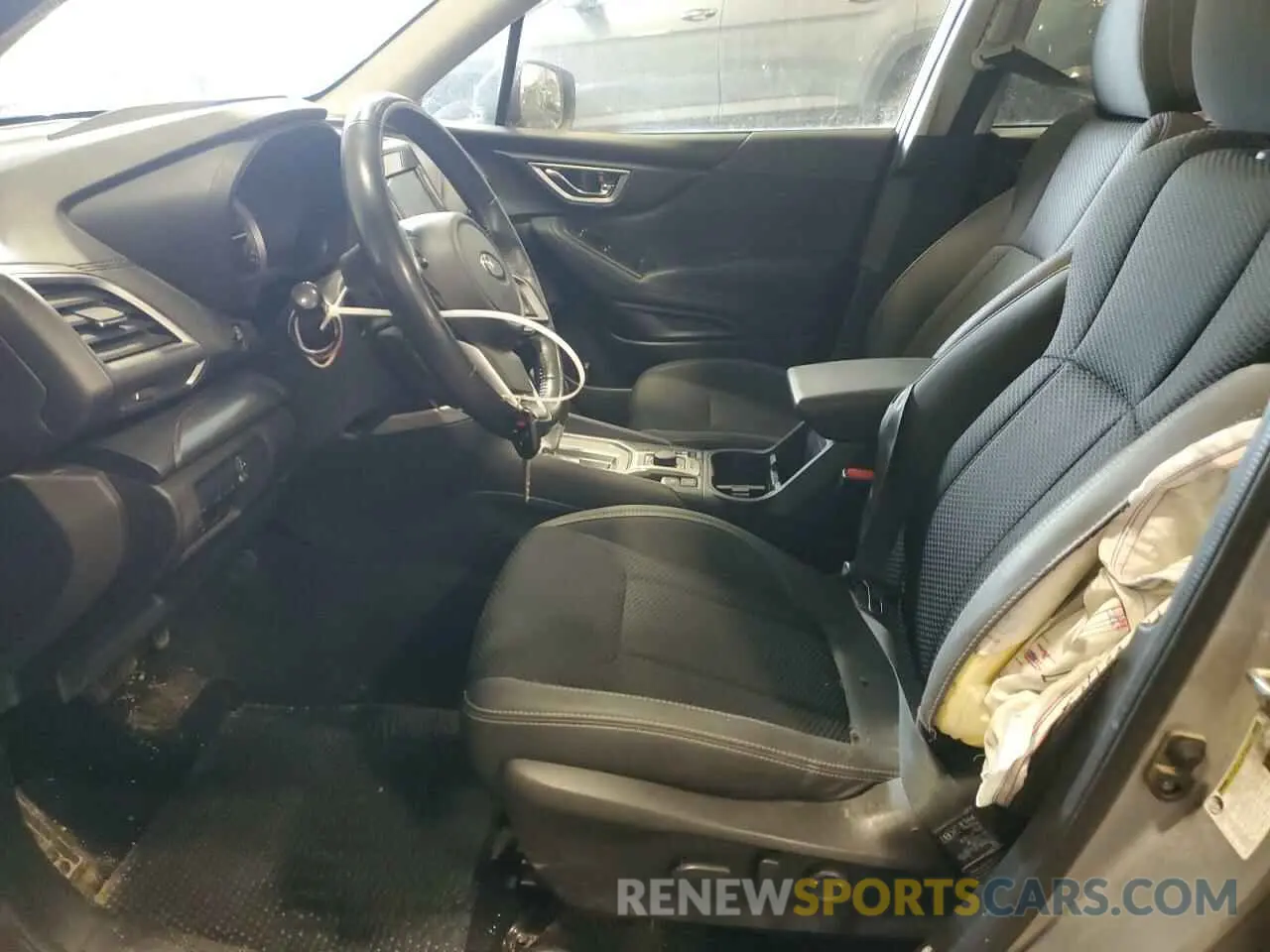 7 fotografías del automóvil dañado JF2SKAGC5LH608824 SUBARU FORESTER 2020