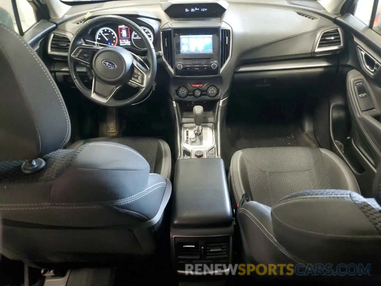 8 fotografías del automóvil dañado JF2SKAGC5LH608824 SUBARU FORESTER 2020