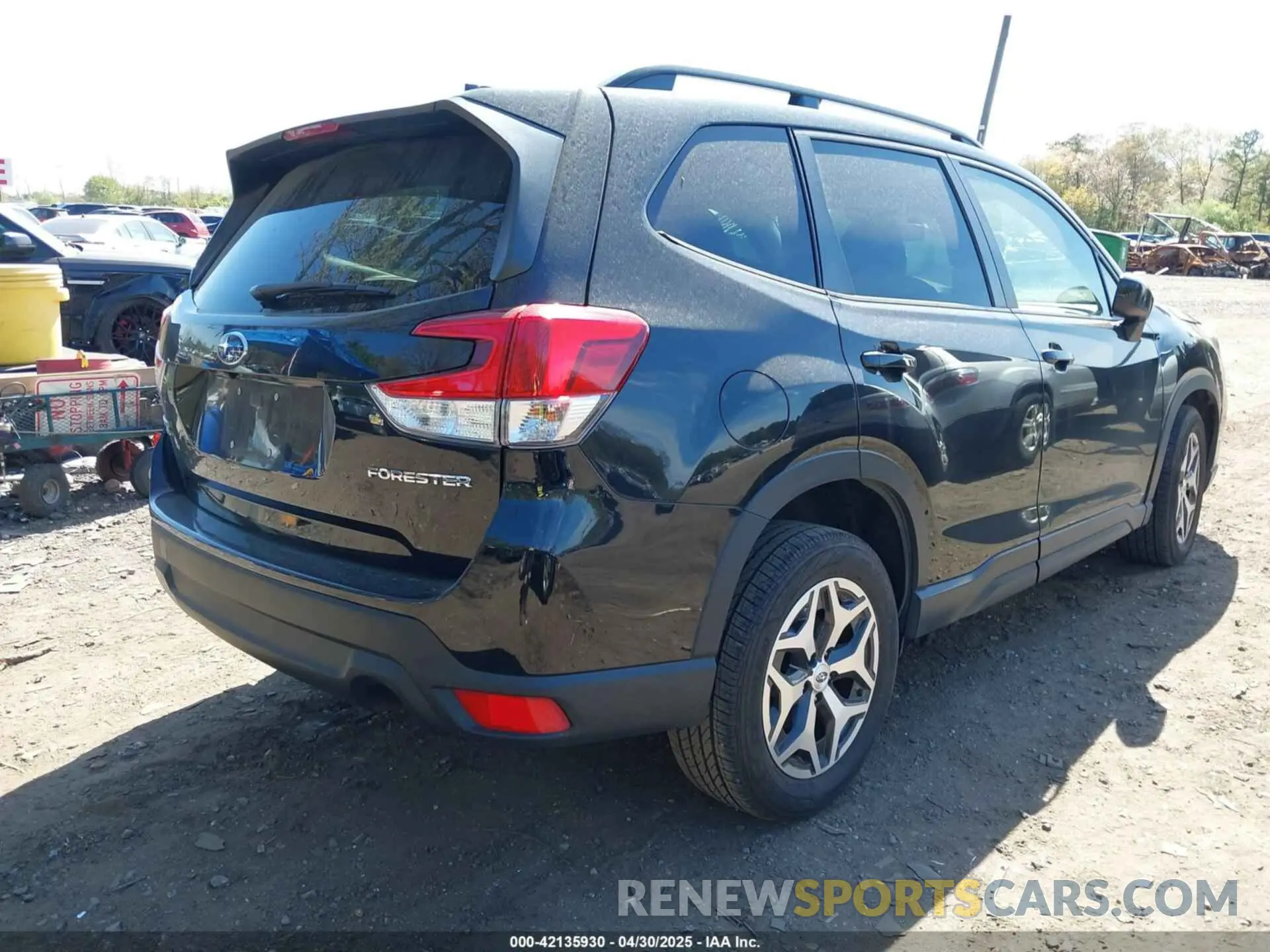 4 fotografías del automóvil dañado JF2SKAGC6LH435279 SUBARU FORESTER 2020