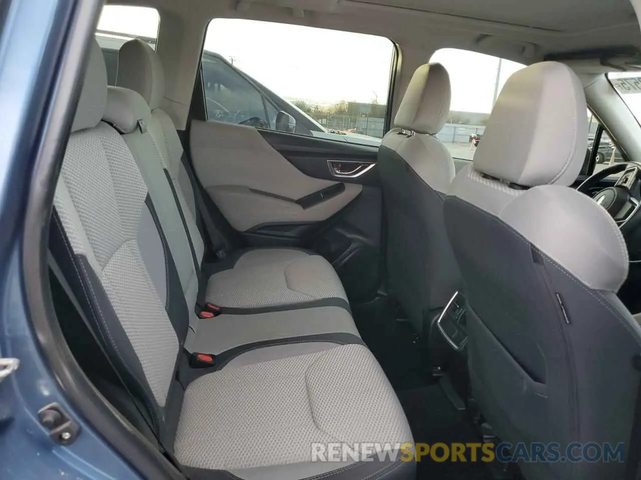 12 fotografías del automóvil dañado JF2SKAGC7LH413405 SUBARU FORESTER 2020