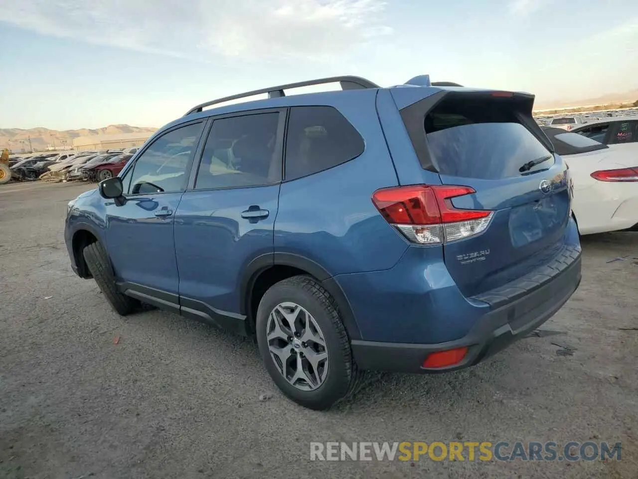 2 fotografías del automóvil dañado JF2SKAGC7LH413405 SUBARU FORESTER 2020