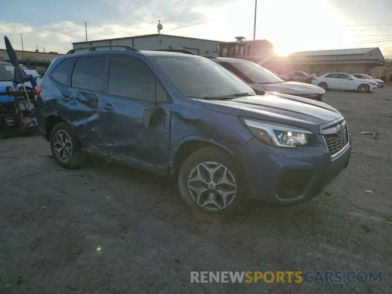 4 fotografías del automóvil dañado JF2SKAGC7LH413405 SUBARU FORESTER 2020