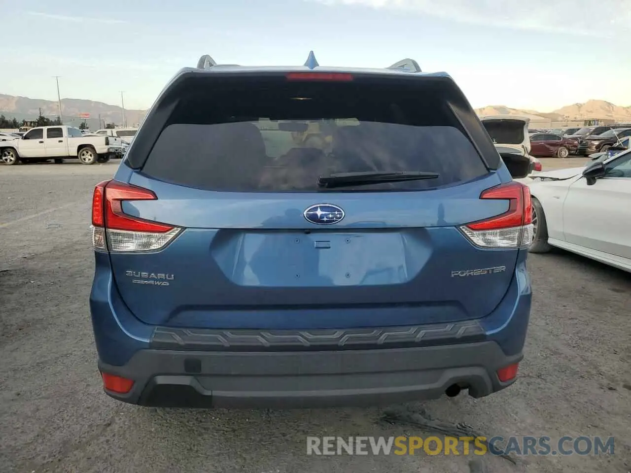 6 fotografías del automóvil dañado JF2SKAGC7LH413405 SUBARU FORESTER 2020