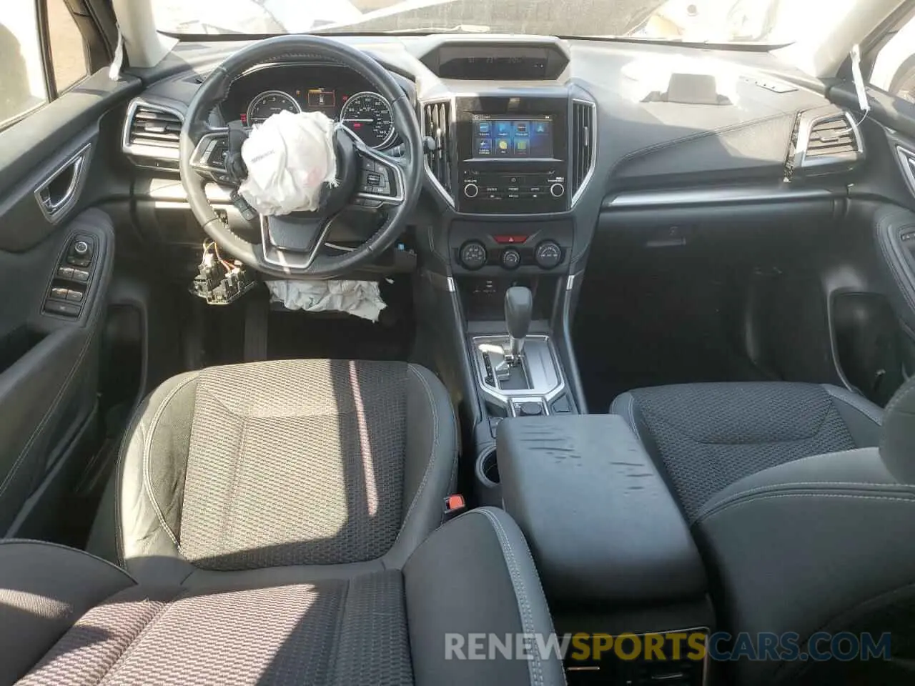 8 fotografías del automóvil dañado JF2SKAGCXLH561595 SUBARU FORESTER 2020