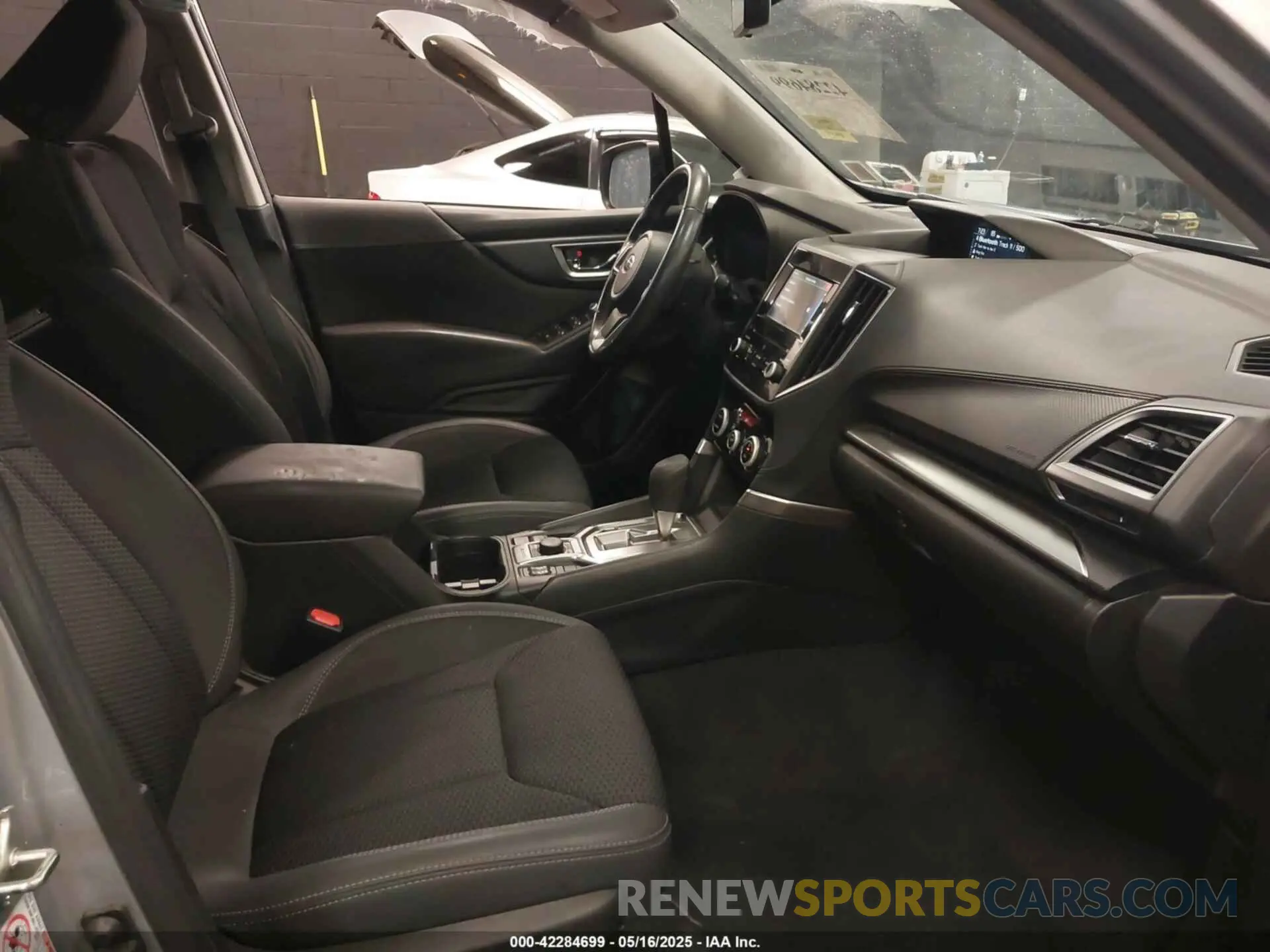5 fotografías del automóvil dañado JF2SKAJC0LH405042 SUBARU FORESTER 2020