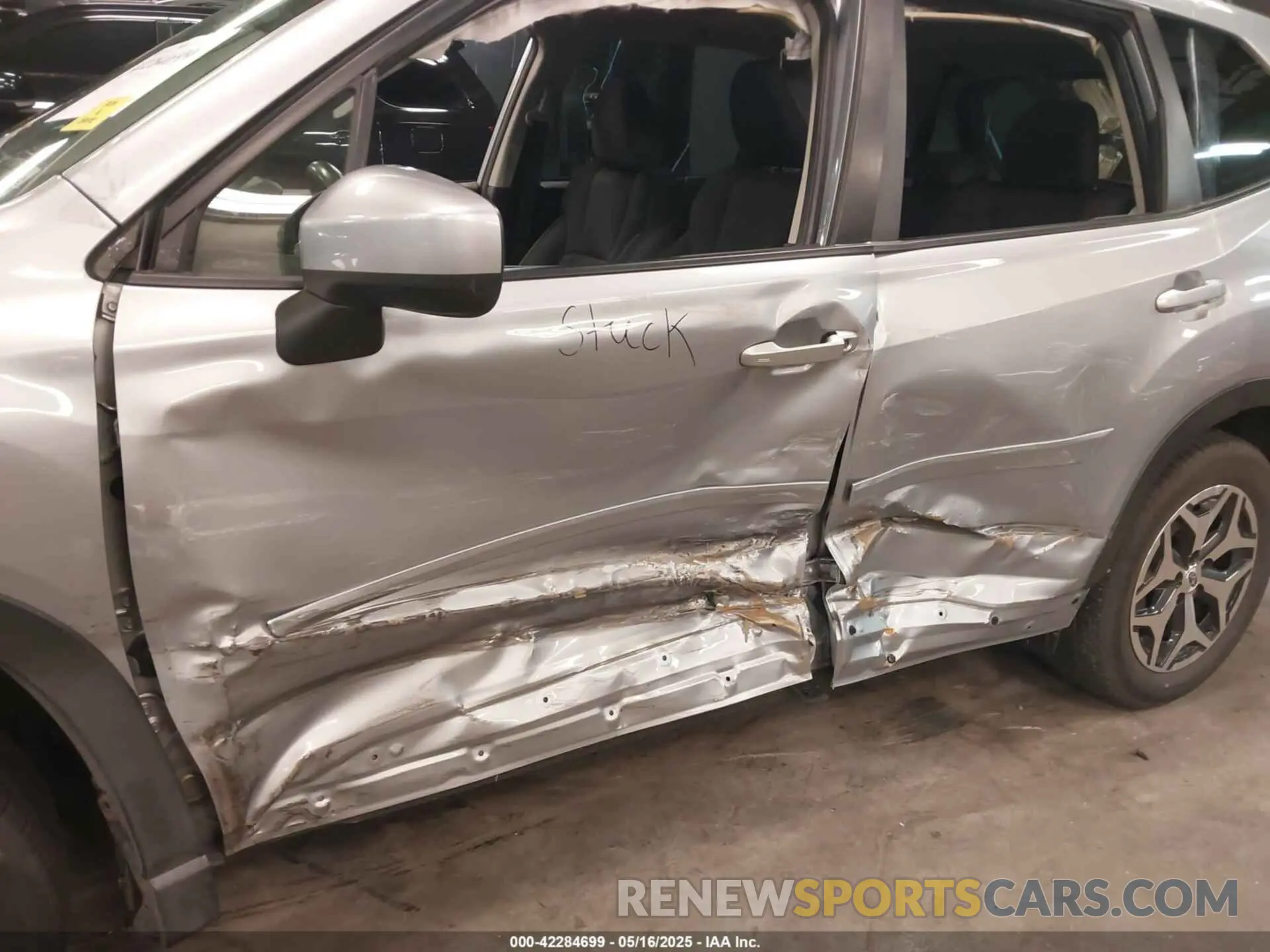 6 fotografías del automóvil dañado JF2SKAJC0LH405042 SUBARU FORESTER 2020