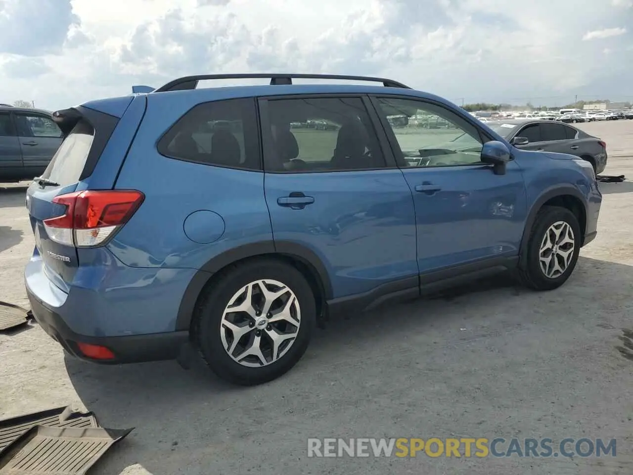 3 fotografías del automóvil dañado JF2SKAJC0LH511409 SUBARU FORESTER 2020