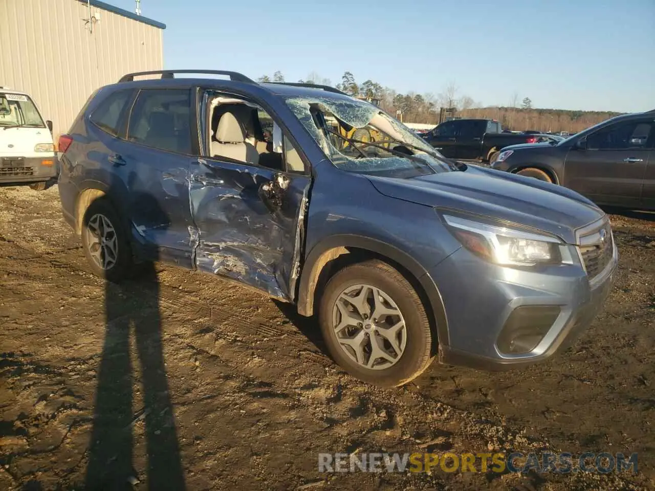 4 fotografías del automóvil dañado JF2SKAJC1LH564894 SUBARU FORESTER 2020