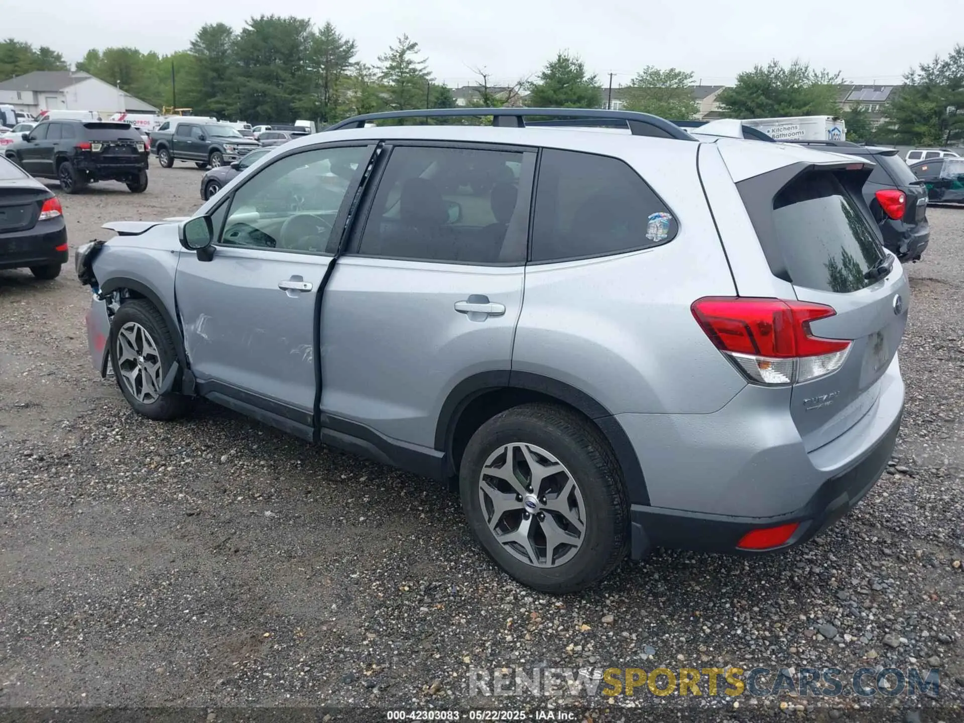 3 fotografías del automóvil dañado JF2SKAJC2LH528891 SUBARU FORESTER 2020