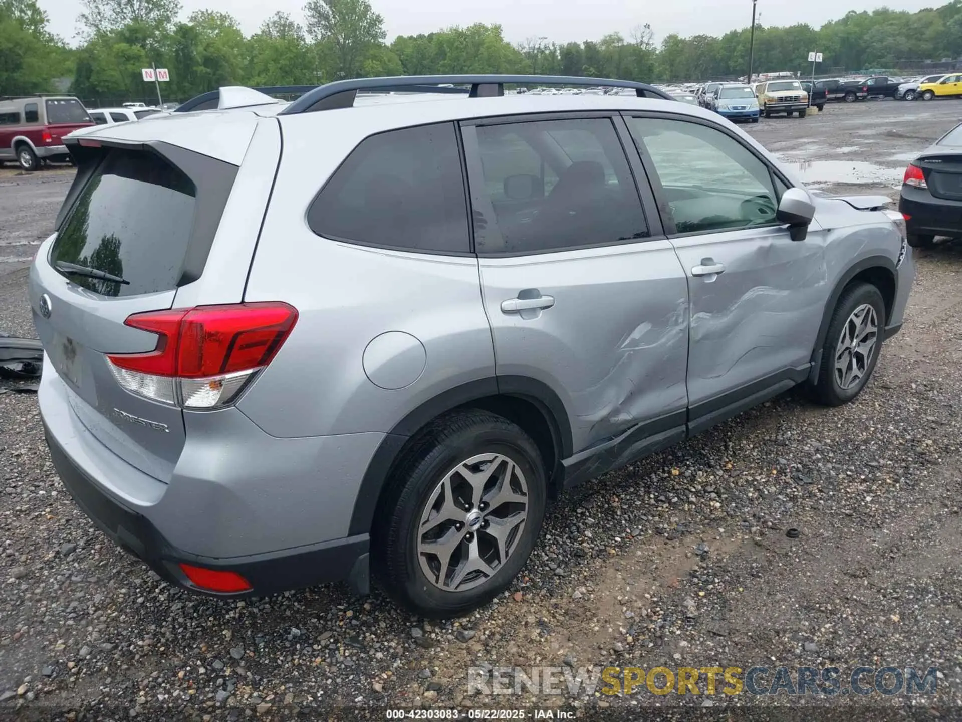 4 fotografías del automóvil dañado JF2SKAJC2LH528891 SUBARU FORESTER 2020