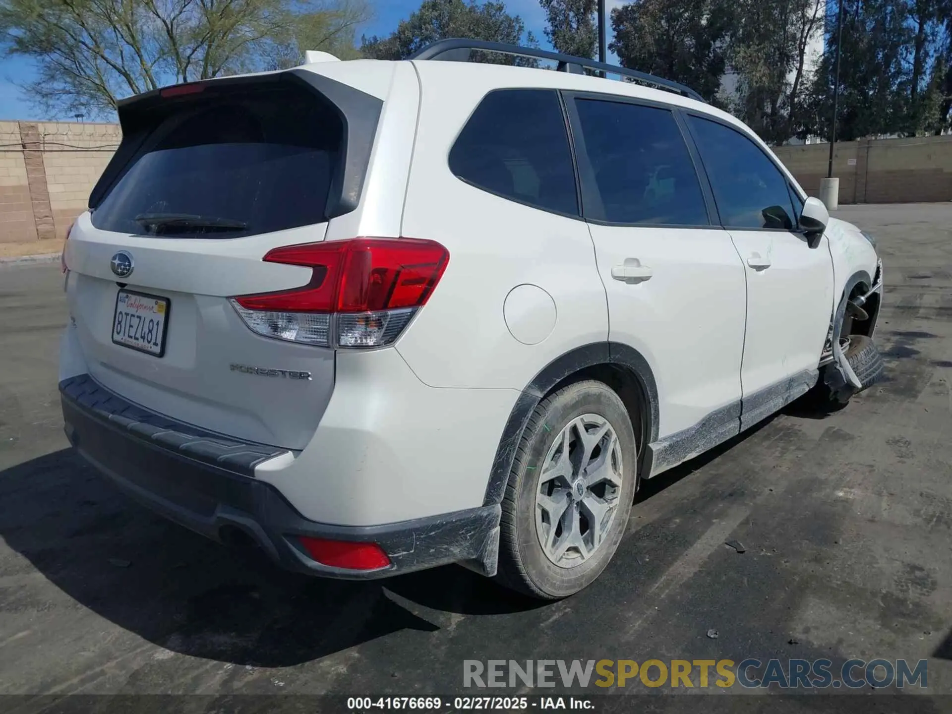 4 fotografías del automóvil dañado JF2SKAJC4LH581561 SUBARU FORESTER 2020