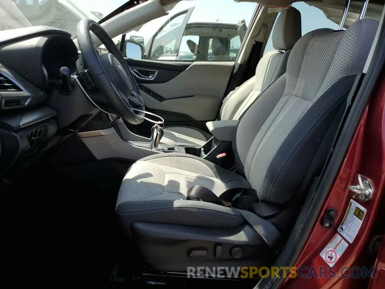 7 fotografías del automóvil dañado JF2SKAJC8LH477929 SUBARU FORESTER 2020