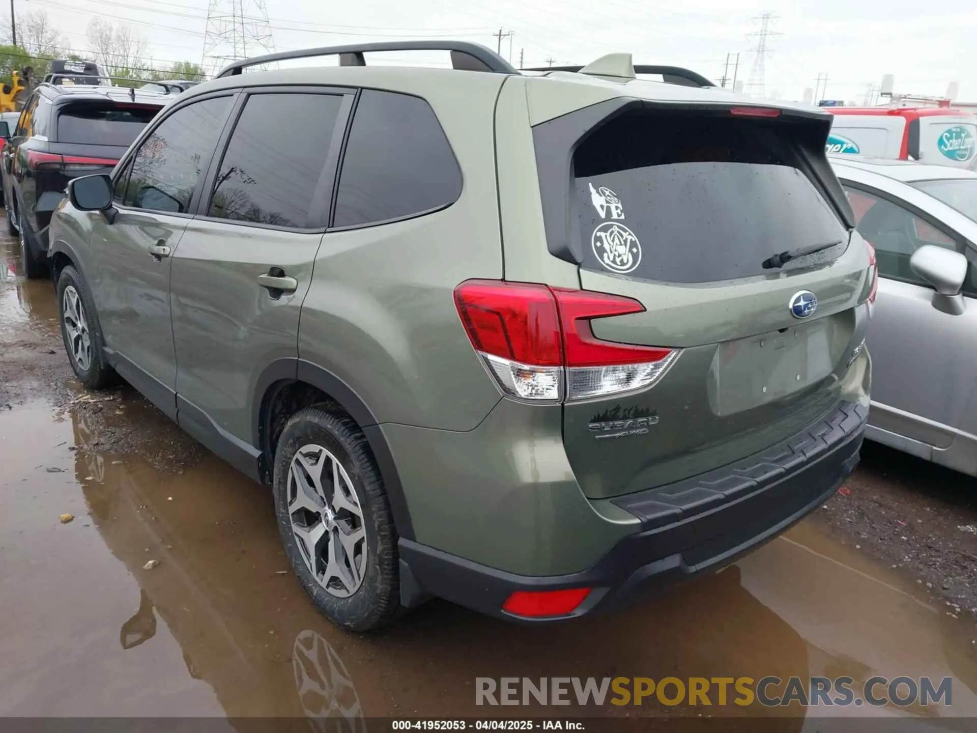 3 fotografías del automóvil dañado JF2SKAJC8LH548773 SUBARU FORESTER 2020