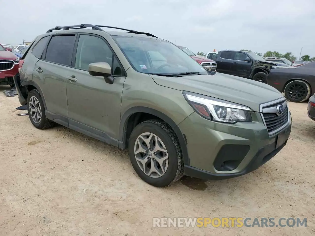4 fotografías del automóvil dañado JF2SKAJC9LH402365 SUBARU FORESTER 2020