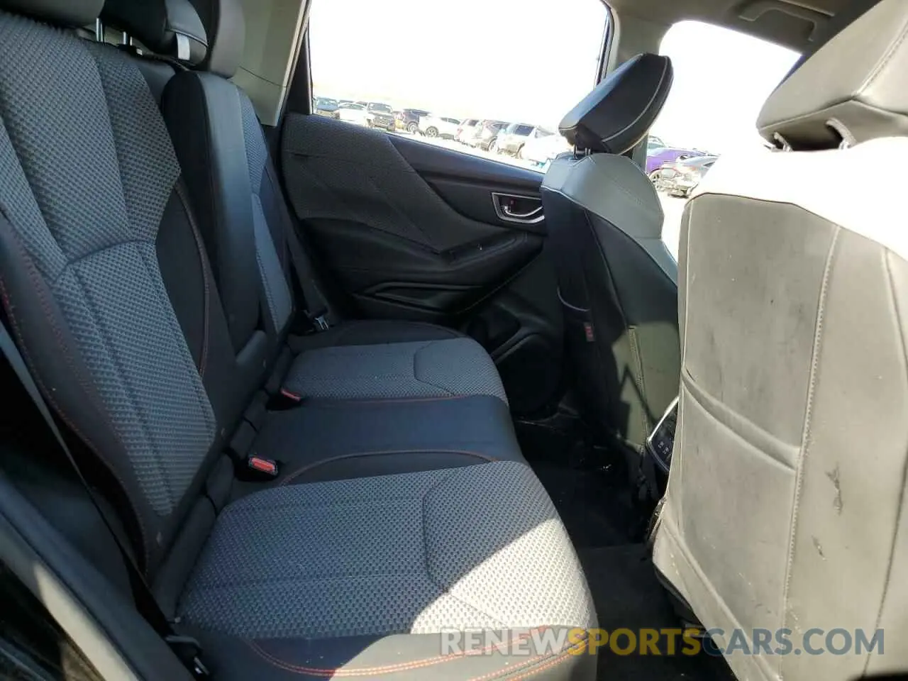 10 fotografías del automóvil dañado JF2SKALC3LH416839 SUBARU FORESTER 2020