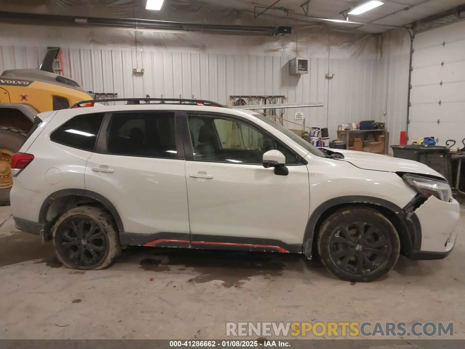 13 fotografías del automóvil dañado JF2SKALC9LH418918 SUBARU FORESTER 2020