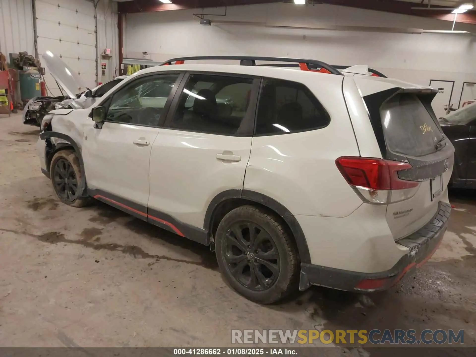 3 fotografías del automóvil dañado JF2SKALC9LH418918 SUBARU FORESTER 2020