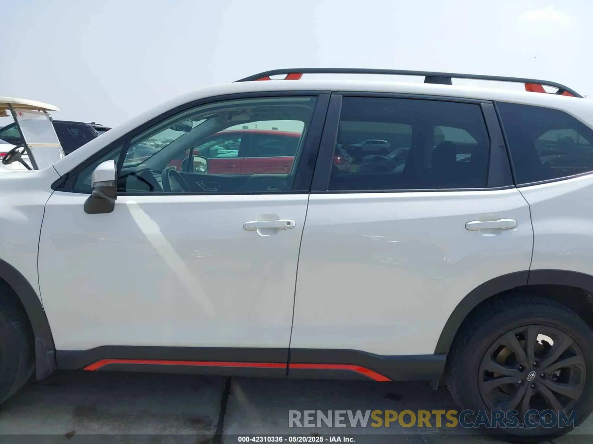 14 fotografías del automóvil dañado JF2SKALCXLH569282 SUBARU FORESTER 2020