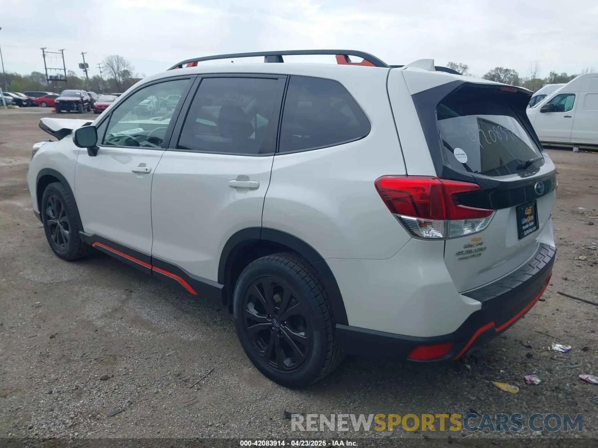 3 fotografías del automóvil dañado JF2SKAMC1LH490467 SUBARU FORESTER 2020