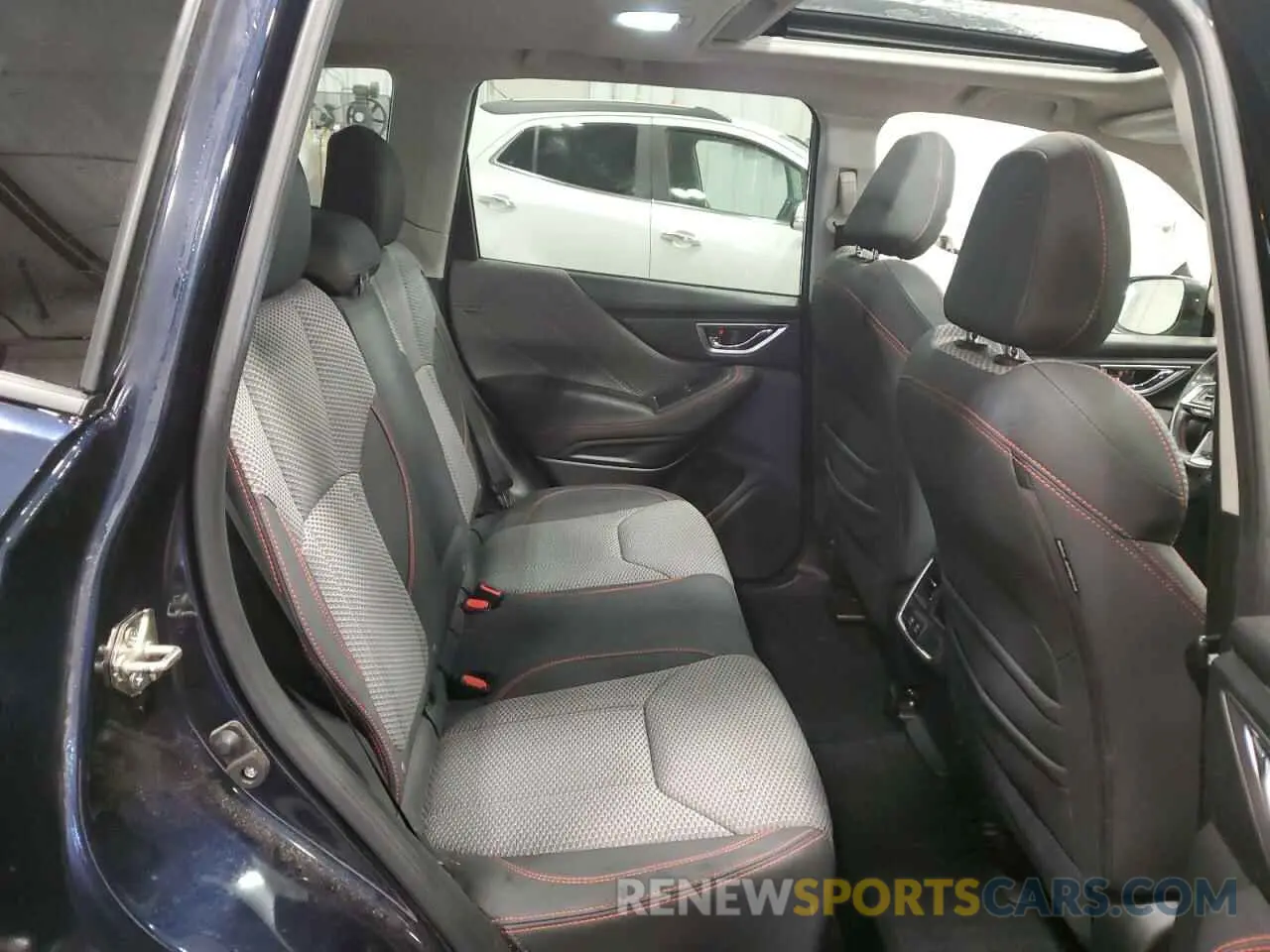 11 fotografías del automóvil dañado JF2SKAMC5LH529691 SUBARU FORESTER 2020