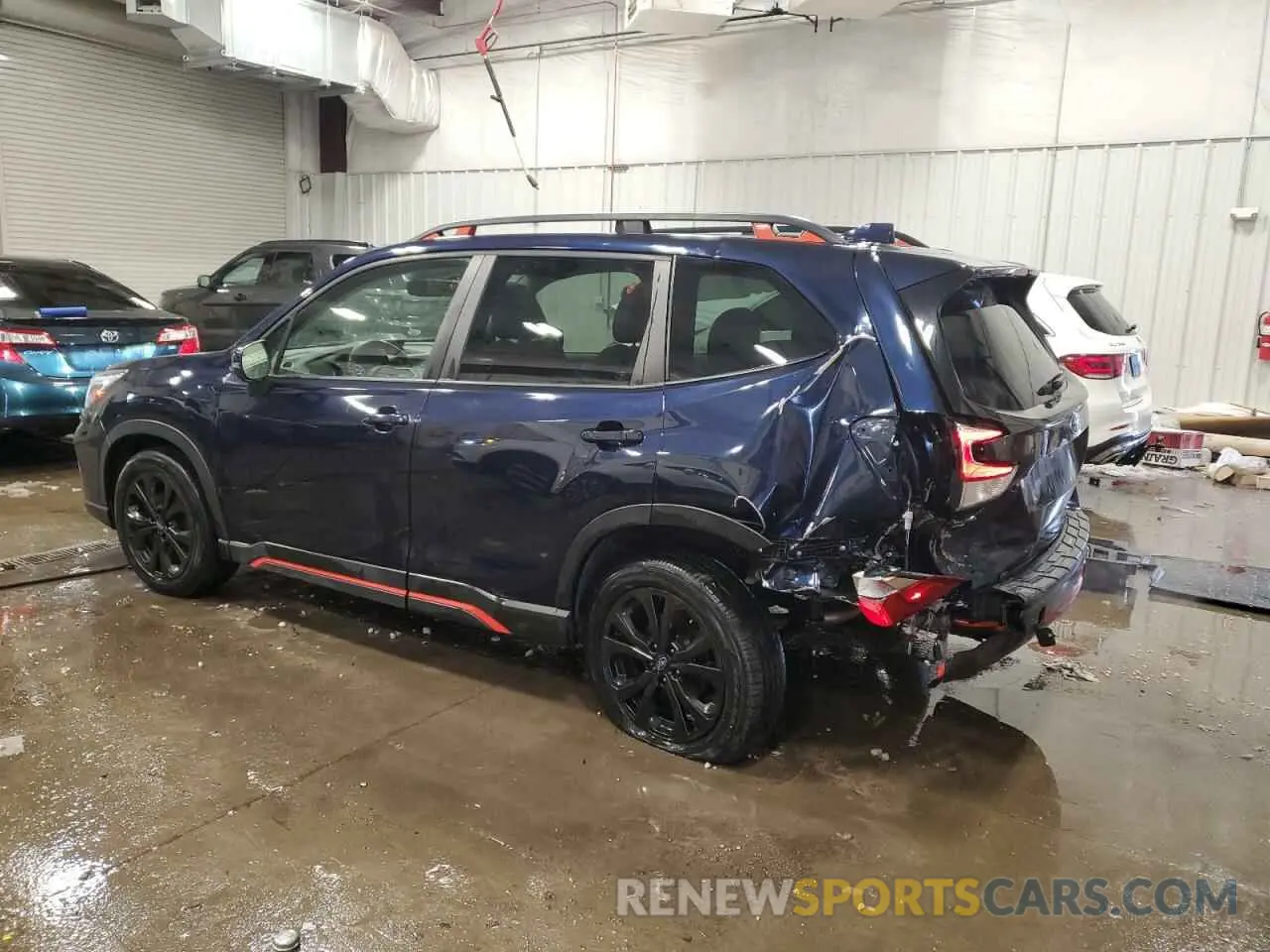 2 fotografías del automóvil dañado JF2SKAMC5LH529691 SUBARU FORESTER 2020