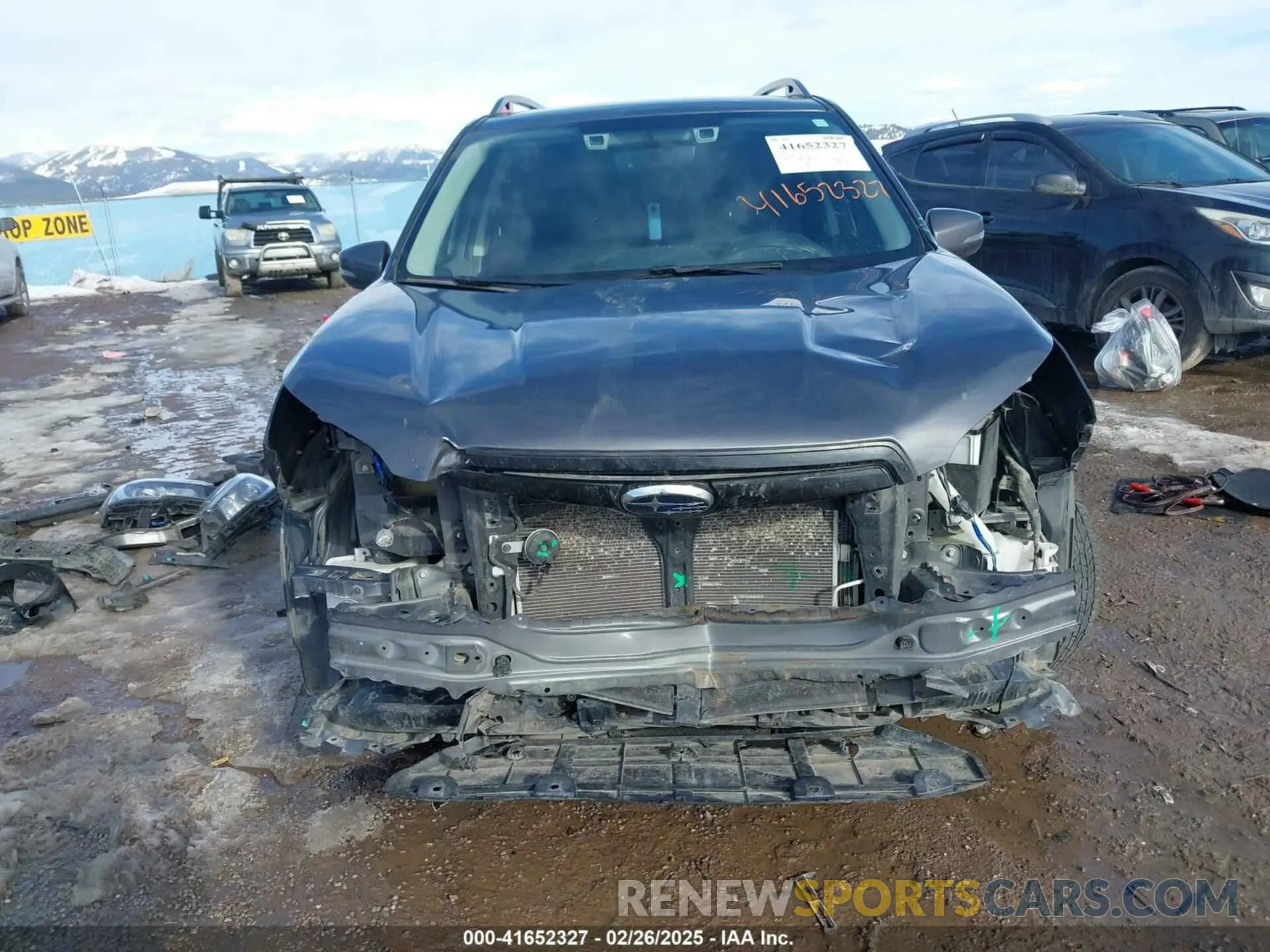 6 fotografías del automóvil dañado JF2SKARC0LH424677 SUBARU FORESTER 2020