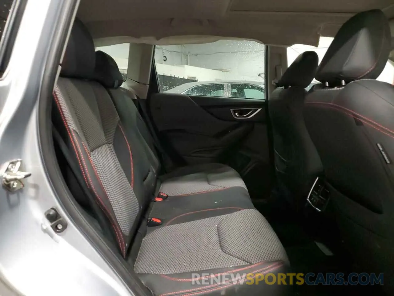 12 fotografías del automóvil dañado JF2SKARC0LH563109 SUBARU FORESTER 2020