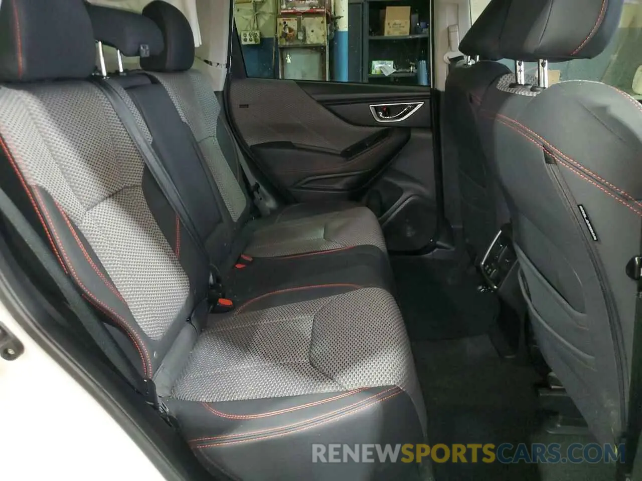11 fotografías del automóvil dañado JF2SKARC1LH596054 SUBARU FORESTER 2020