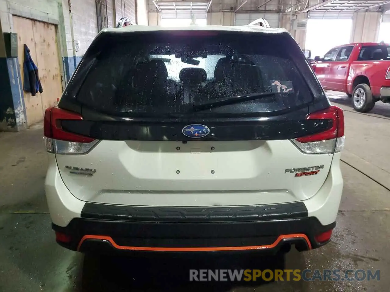 6 fotografías del automóvil dañado JF2SKARC1LH596054 SUBARU FORESTER 2020