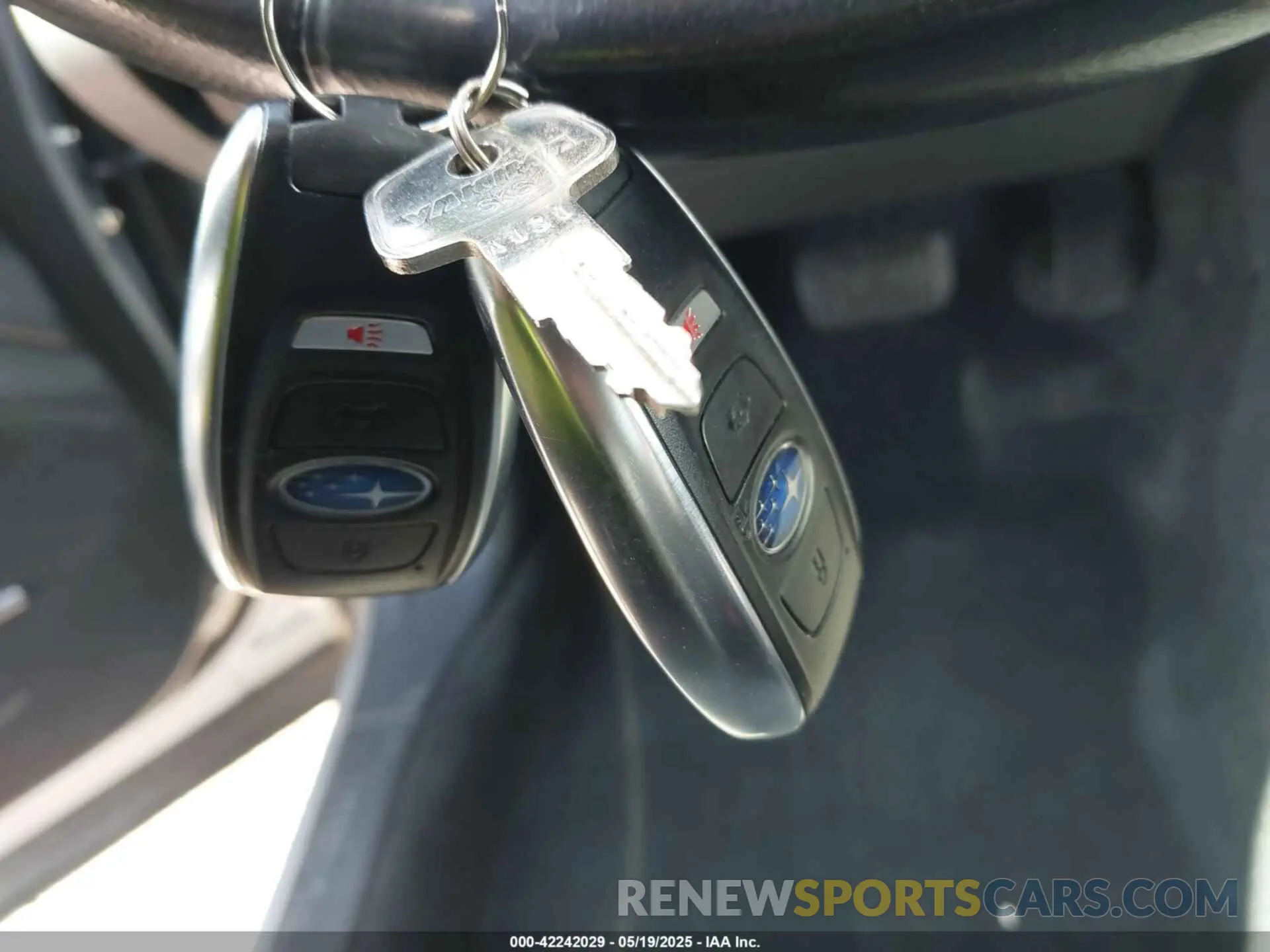 11 fotografías del automóvil dañado JF2SKARC3LH503521 SUBARU FORESTER 2020