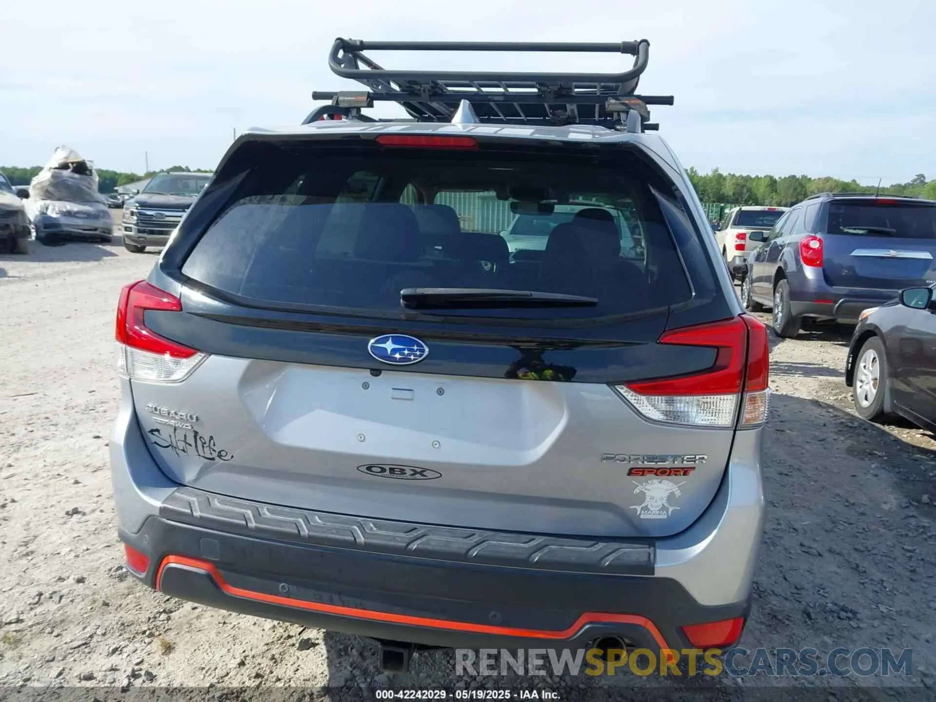 16 fotografías del automóvil dañado JF2SKARC3LH503521 SUBARU FORESTER 2020