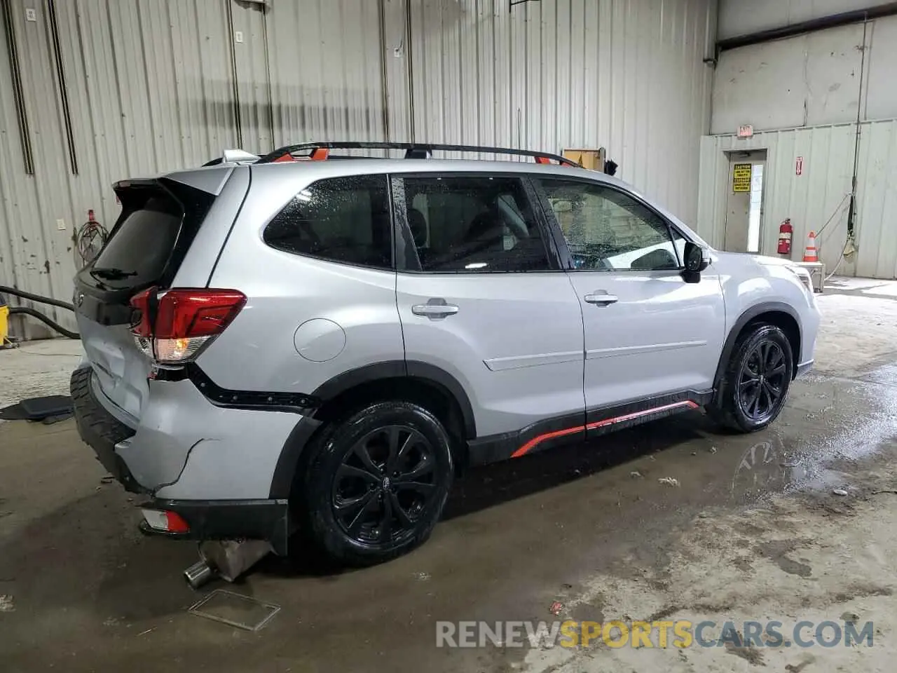 3 fotografías del automóvil dañado JF2SKARC4LH586764 SUBARU FORESTER 2020