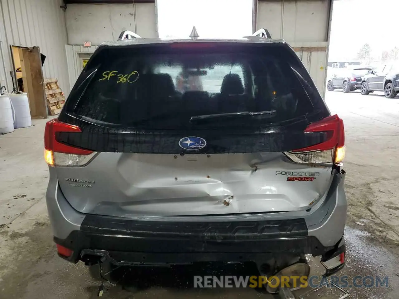 6 fotografías del automóvil dañado JF2SKARC4LH586764 SUBARU FORESTER 2020