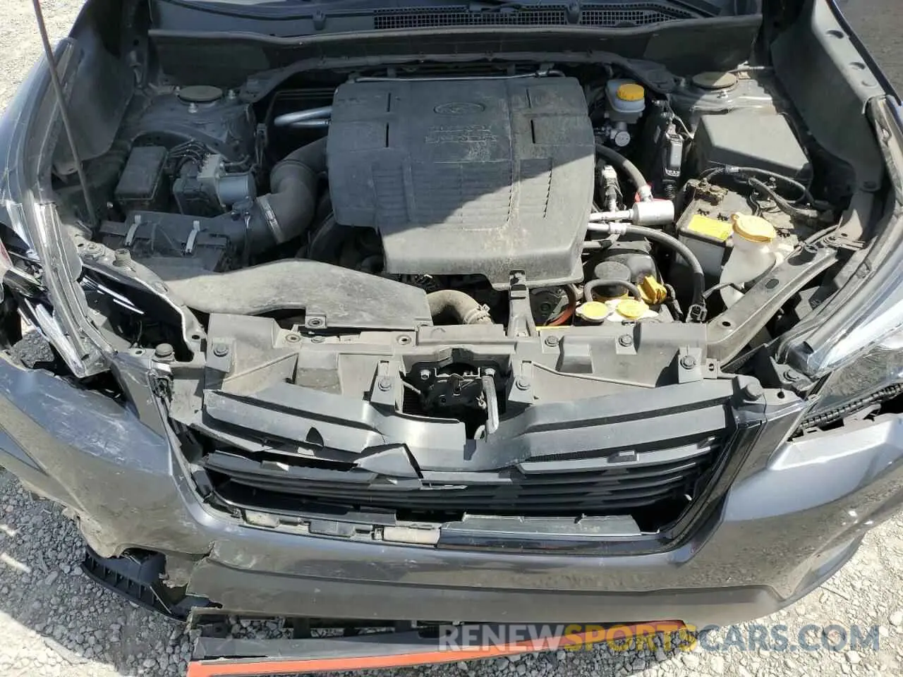 12 fotografías del automóvil dañado JF2SKARC5LH451972 SUBARU FORESTER 2020