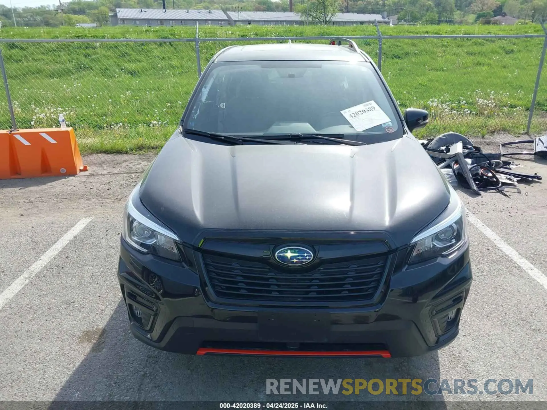 13 fotografías del automóvil dañado JF2SKARC7LH538949 SUBARU FORESTER 2020