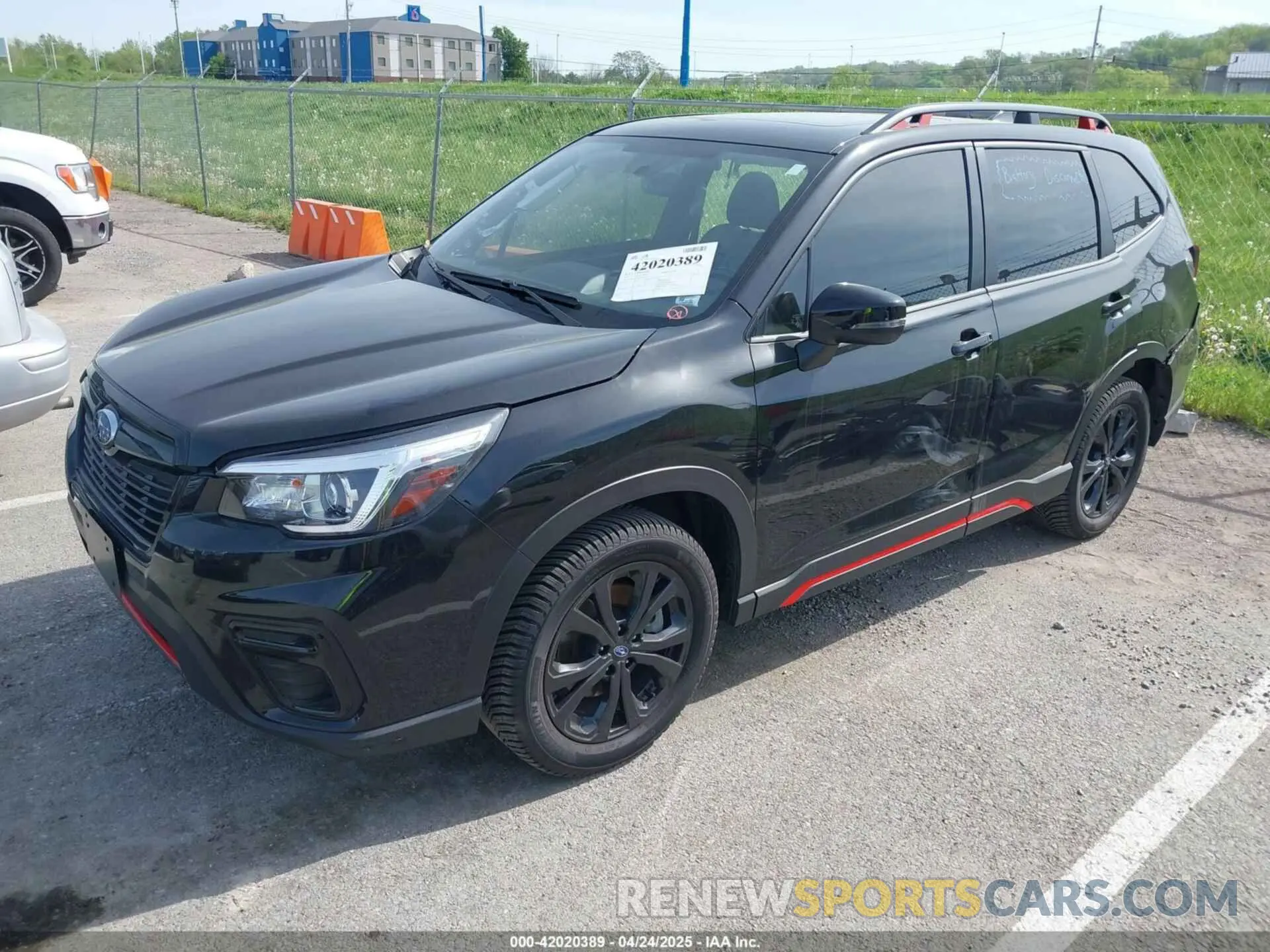 2 fotografías del automóvil dañado JF2SKARC7LH538949 SUBARU FORESTER 2020