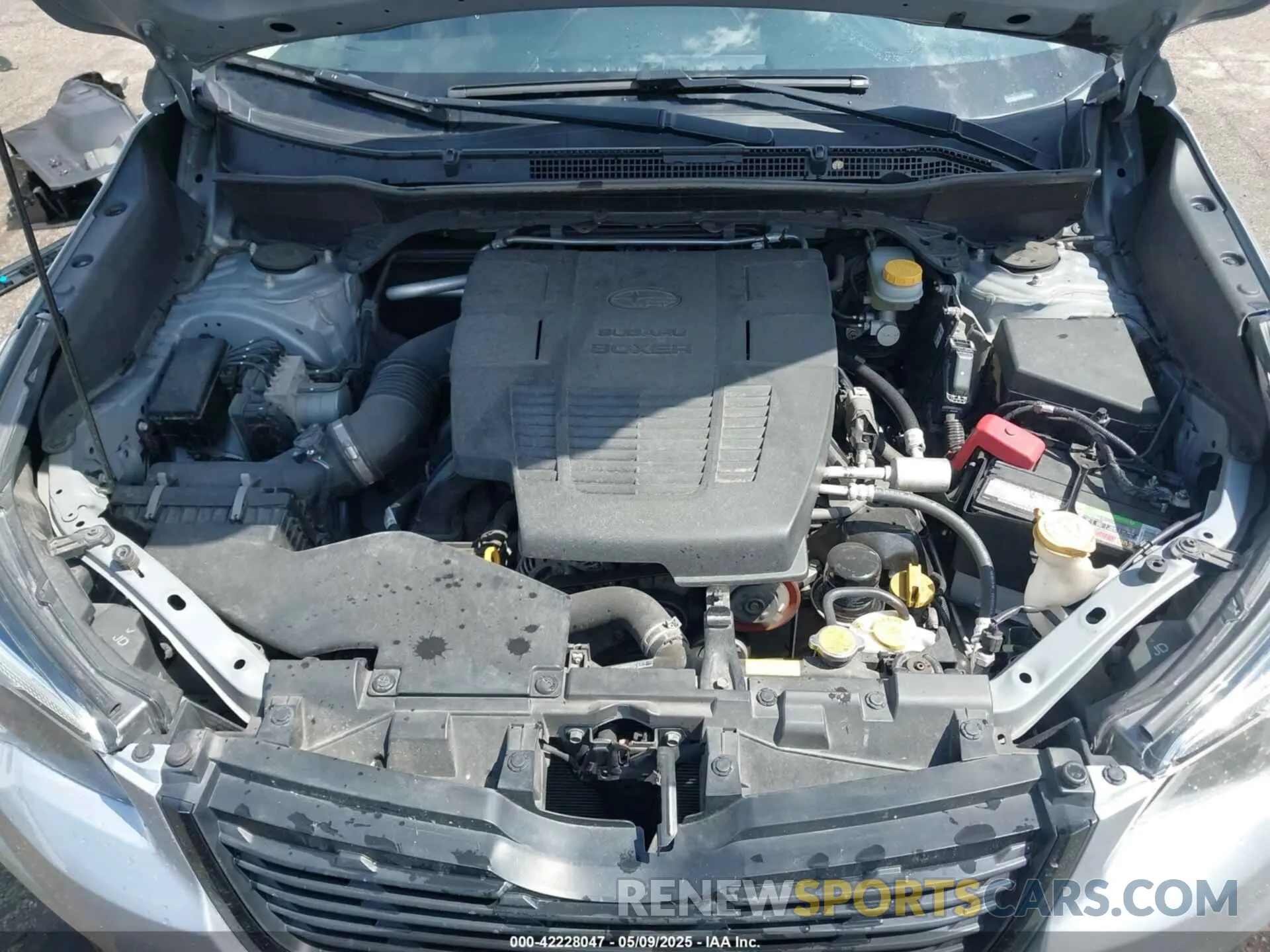 10 fotografías del automóvil dañado JF2SKARC8LH428900 SUBARU FORESTER 2020