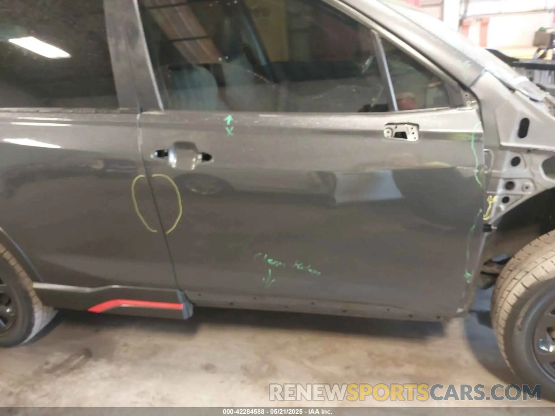 18 fotografías del automóvil dañado JF2SKARC8LH603680 SUBARU FORESTER 2020