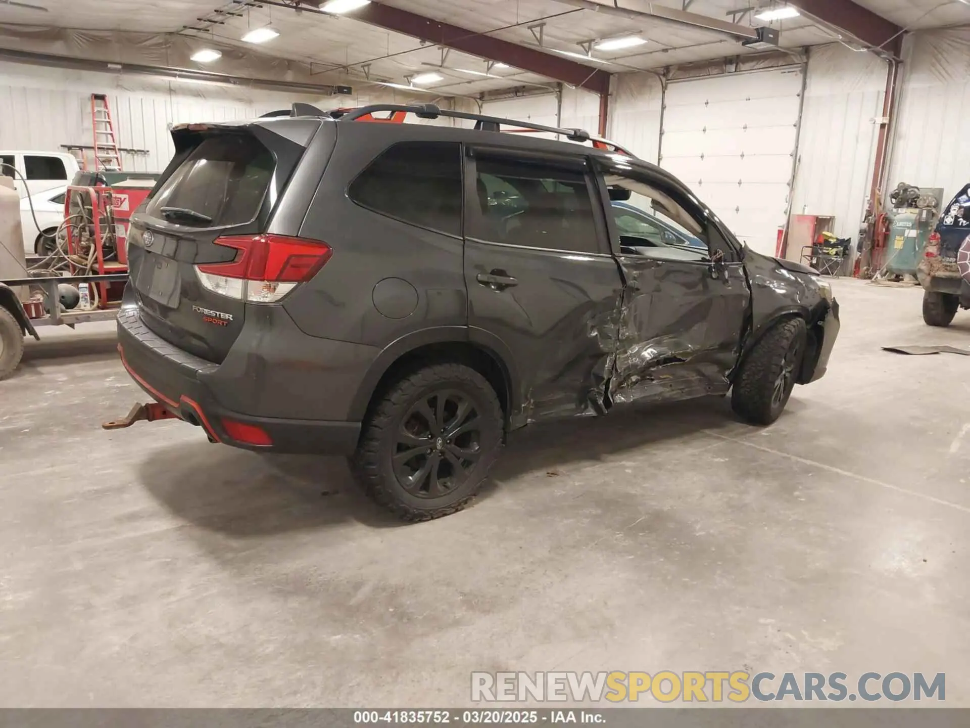 4 fotografías del automóvil dañado JF2SKARC9LH458777 SUBARU FORESTER 2020