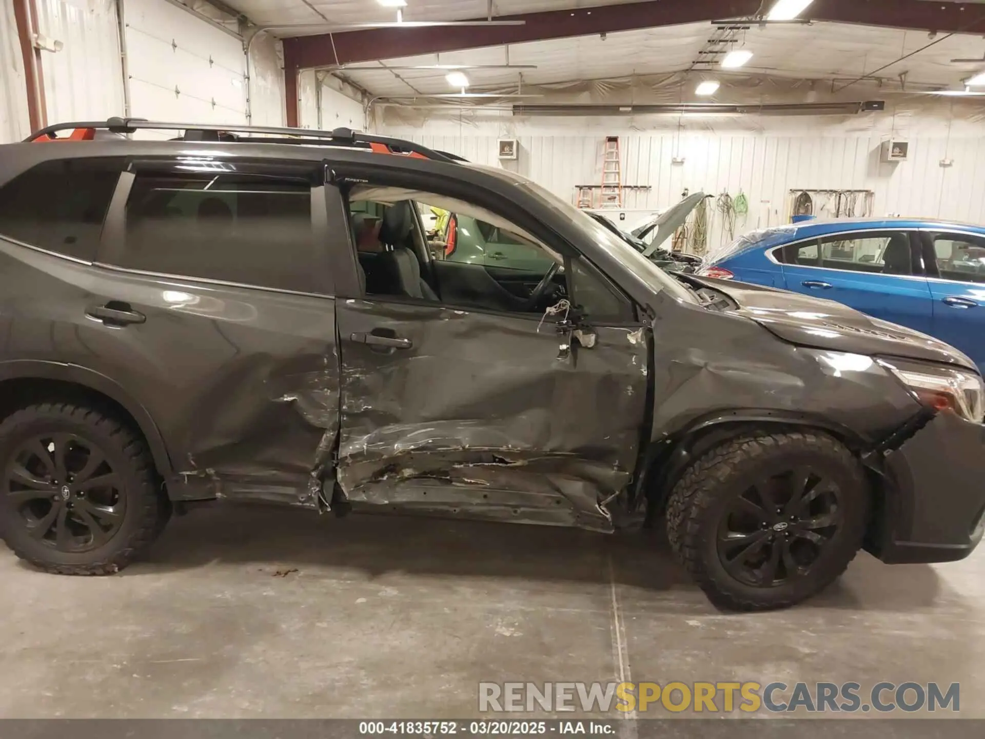 6 fotografías del automóvil dañado JF2SKARC9LH458777 SUBARU FORESTER 2020